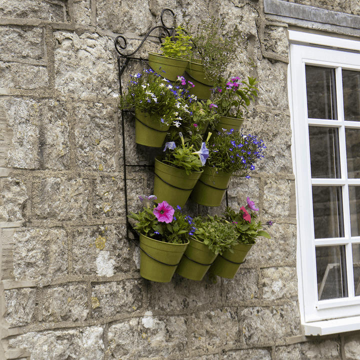 Tierra Garden™ Wall Plant Holder